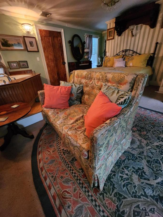 House Of 1833 Bed And Breakfast Mystic Extérieur photo